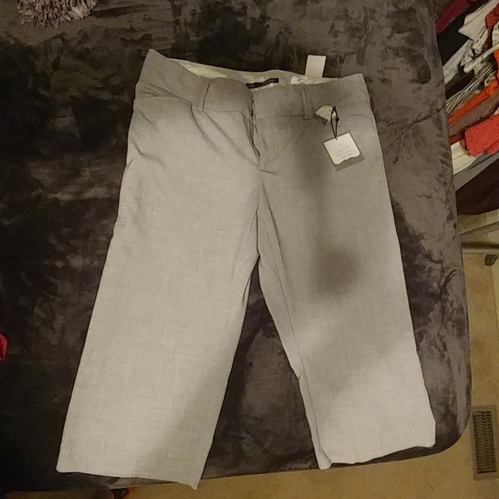 Maurices brand capris